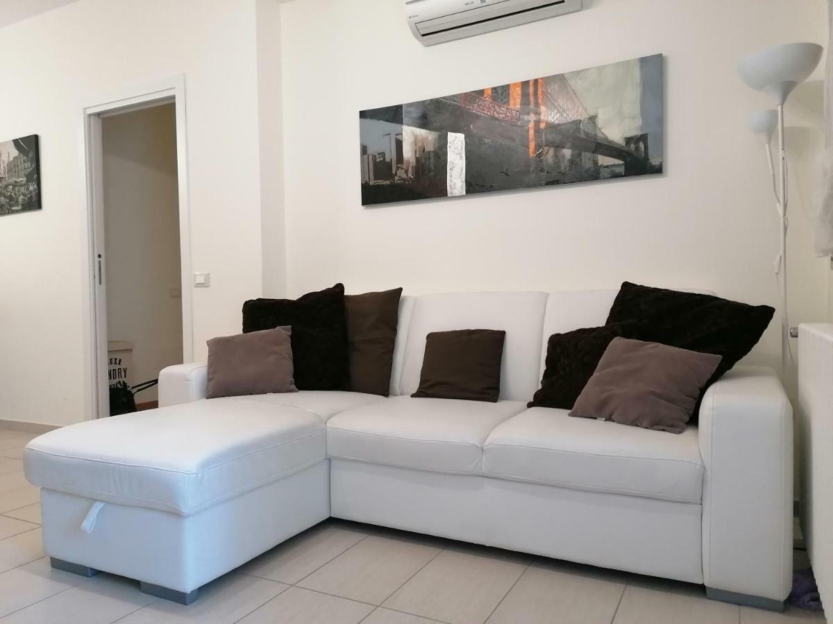 Appartamento Elegante Nuovissimo Quartu SantʼElena Buitenkant foto